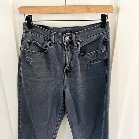 American Eagle Highest Rise 90s Boyfriend Distressed Black Jeans Women's 6 - Picture 4 of 7